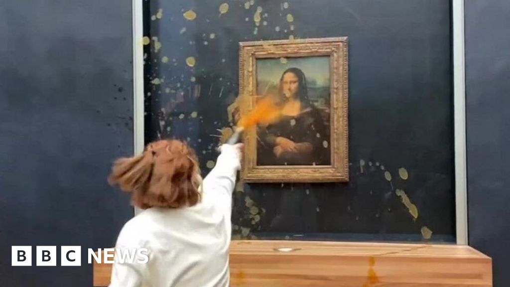 Protesters Throw Soup at Mona Lisa Painting in Louvre to Demand Healthy and Sustainable Food