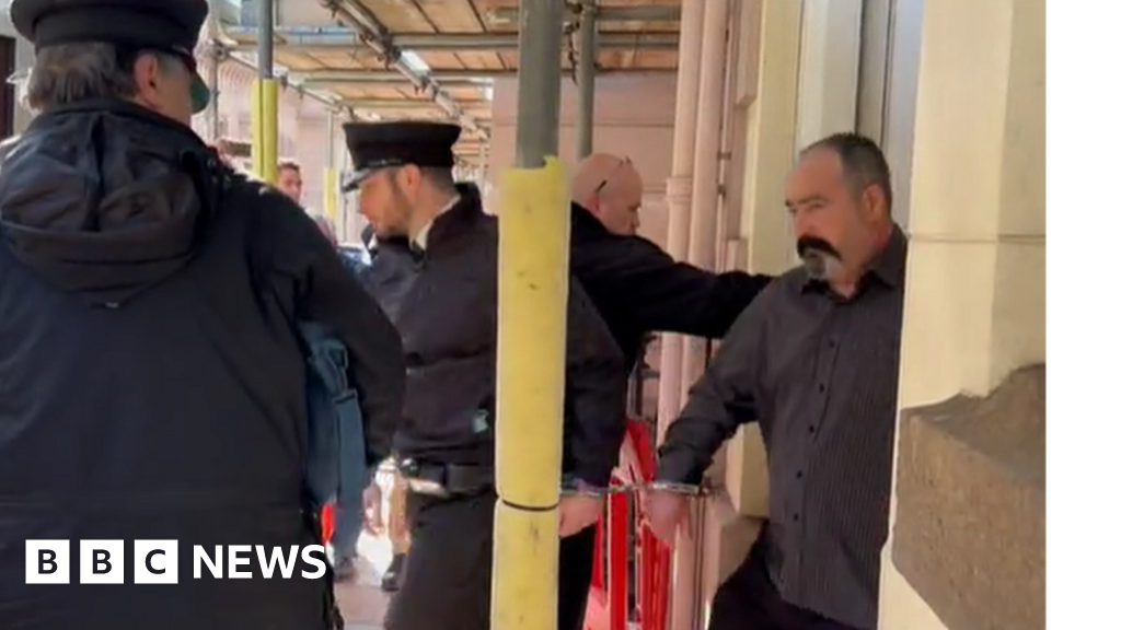 Jersey man cleared of attempted murder in St Helier. BBC News