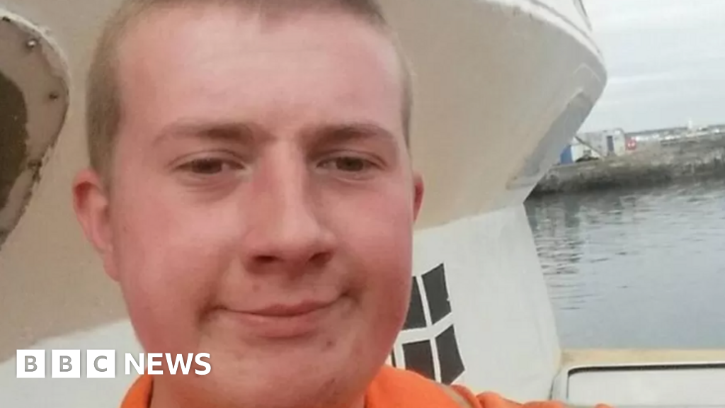 Newlyn Fishing Boat Engineer, 20, Died After Toxic Gas Release - Bbc News