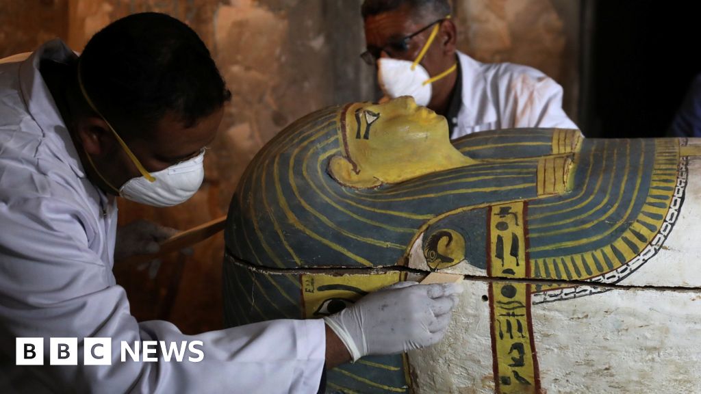 Ancient Egyptian tomb unveiled