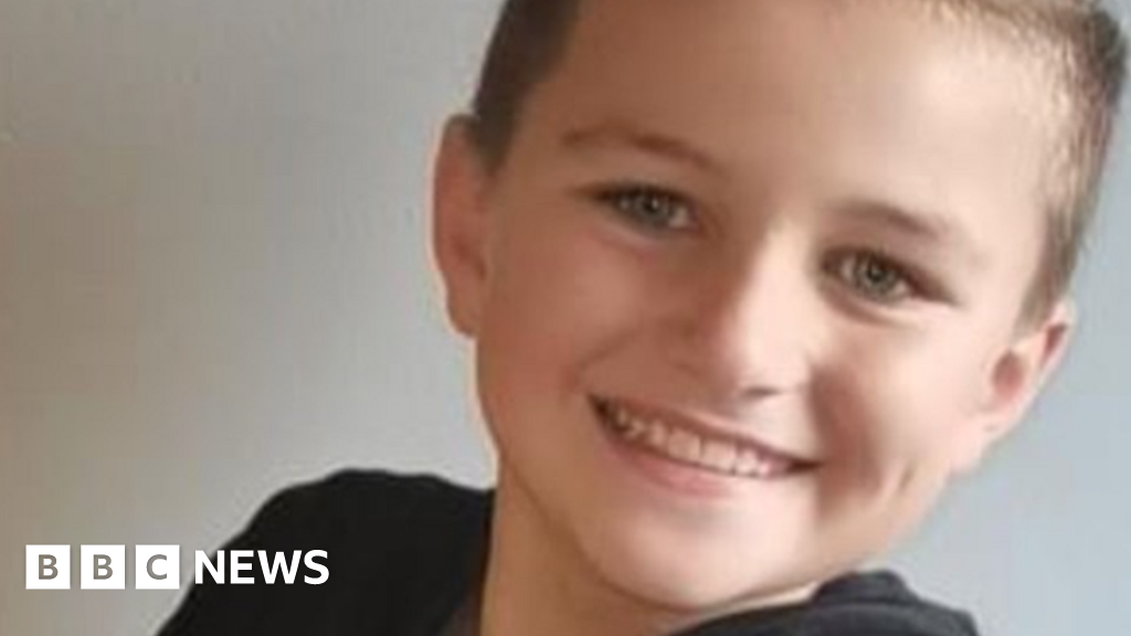 Pembroke Dock: Inquest into sea death of boy, 11, opens