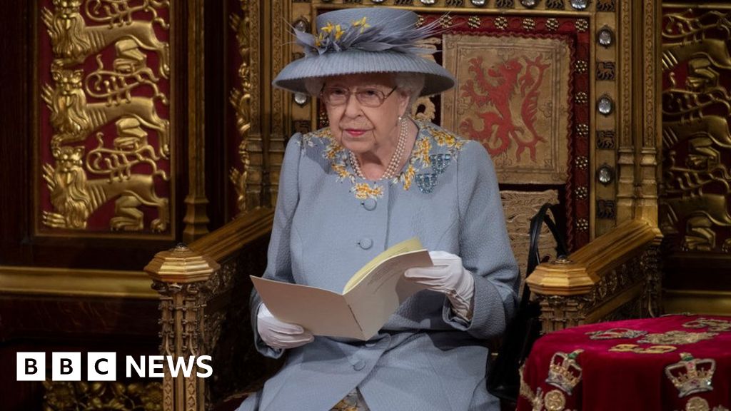 Queen plans to attend state opening of Parliament
