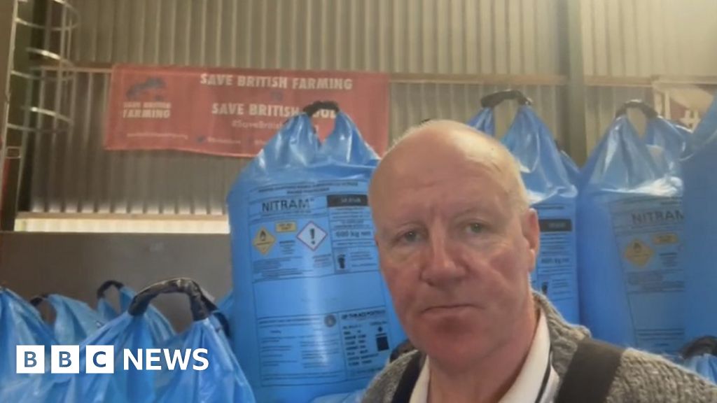 Fertilisers: UK to reward green farming practices as costs surge