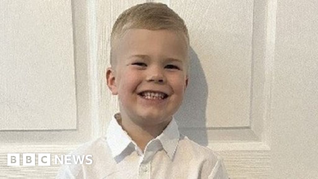 Tribute to fiveyearold Teddy Hickman killed in Blackthorn crash
