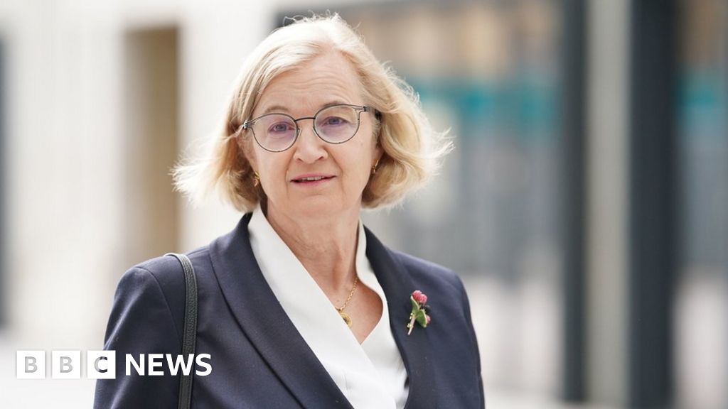 Ofsted boss defends inspection after teacher death