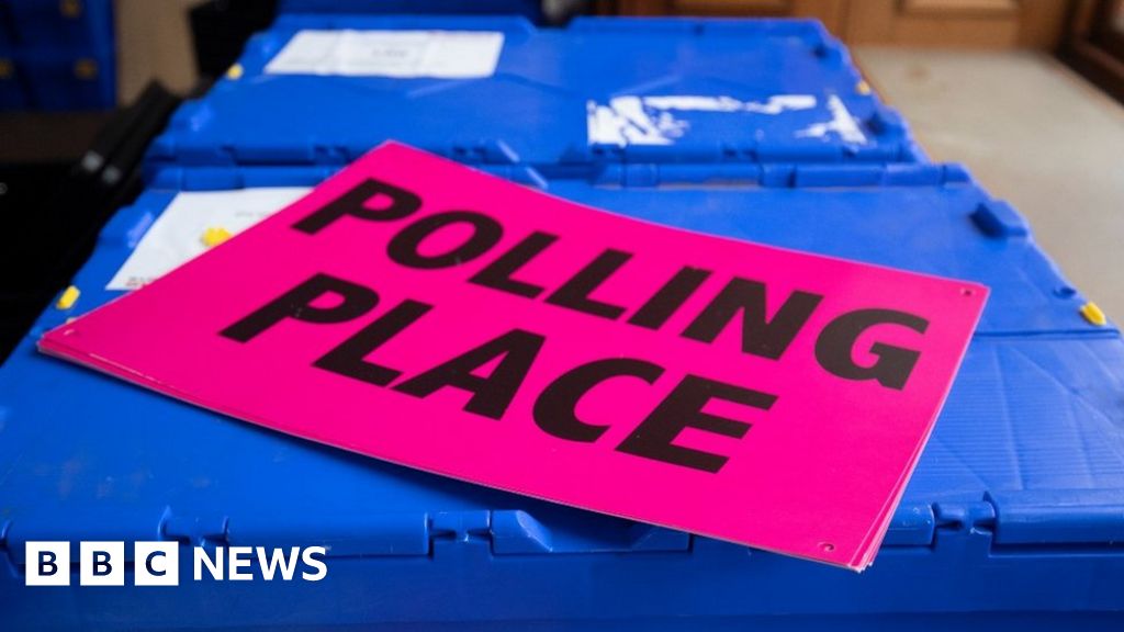 The Battle For Votes In The Council Election - BBC News