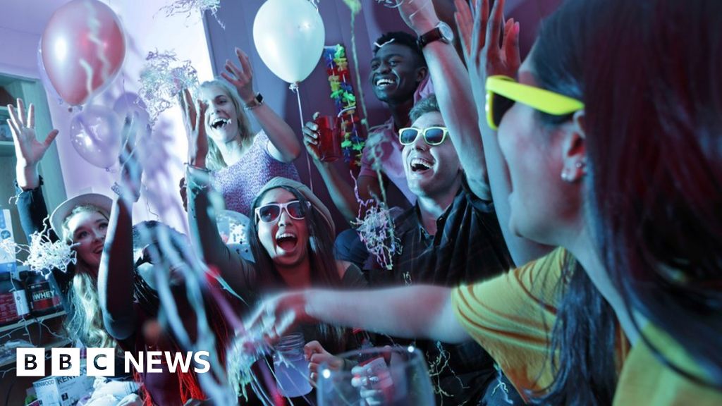 Covid 800 House Party Fines To Be Introduced In England c News