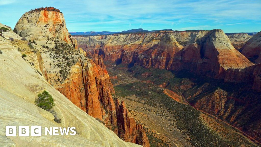 Geologists revisit giant Zion landslide BBC News