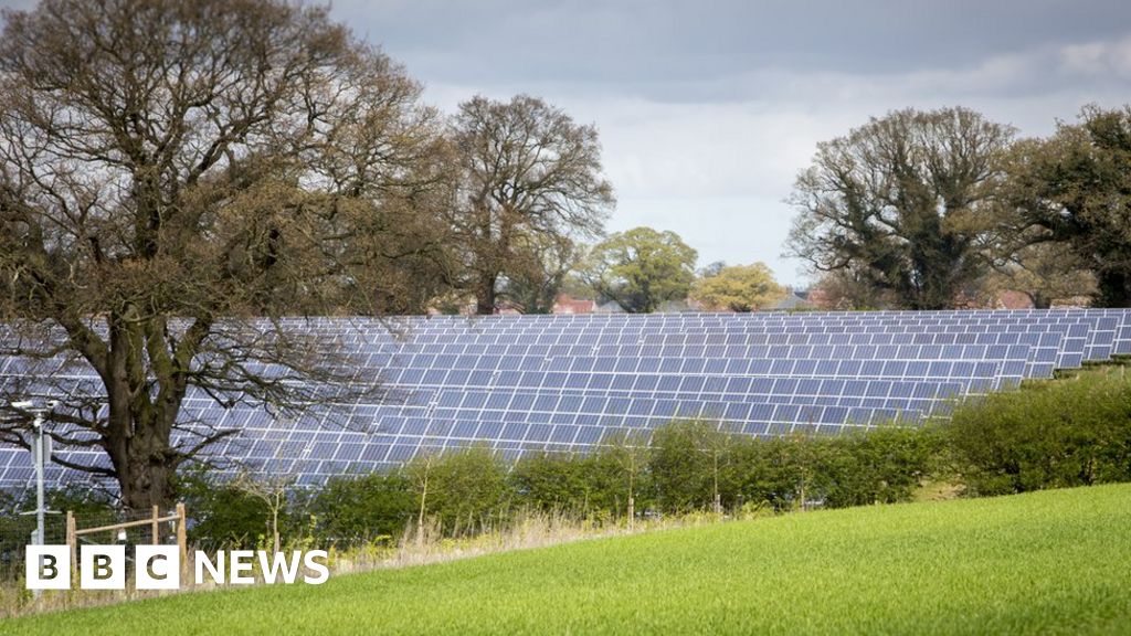 Climate change and the UK: Five good and bad things - BBC News