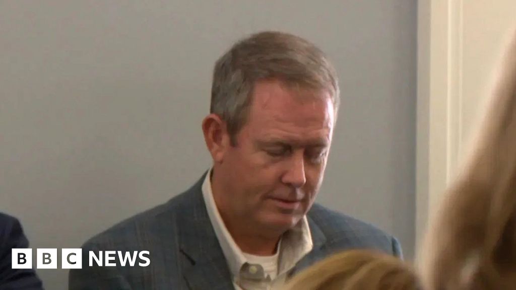 Alex Murdaugh sentenced to seven years in prison for fraud