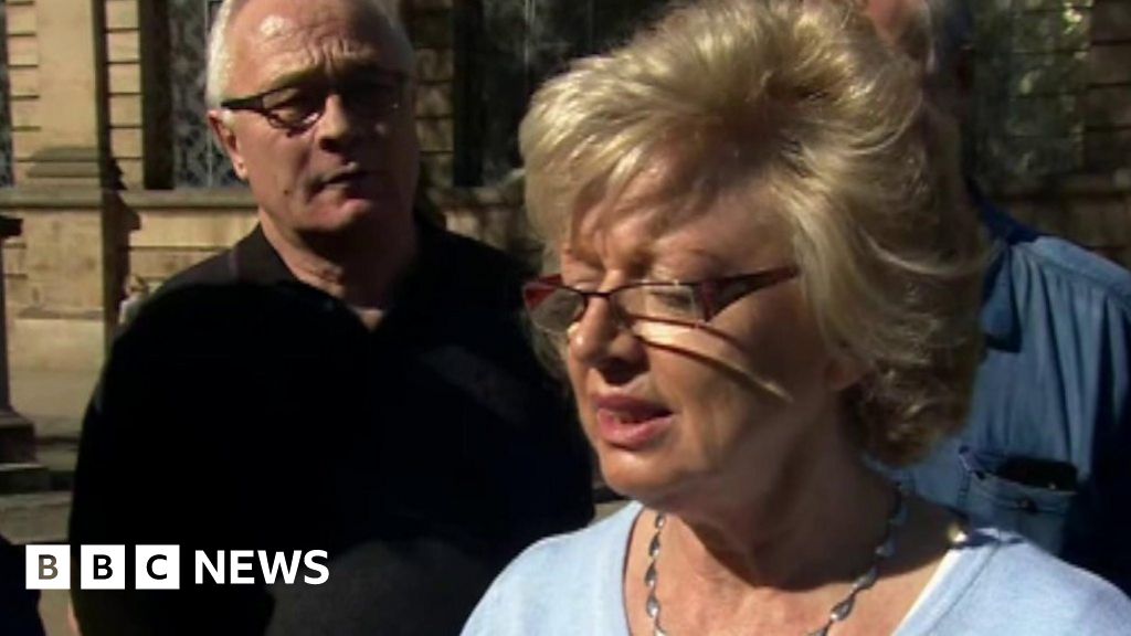 Birmingham Pub Bombing Victims Relatives To Continue Fight Bbc News 2575