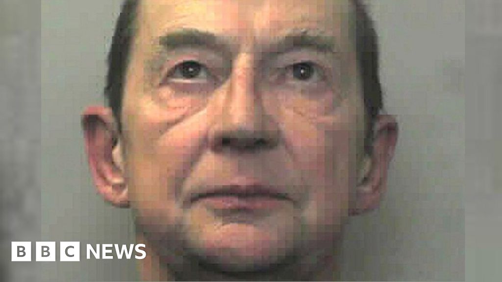 Northampton man who murdered his wife of 30 years dies in prison