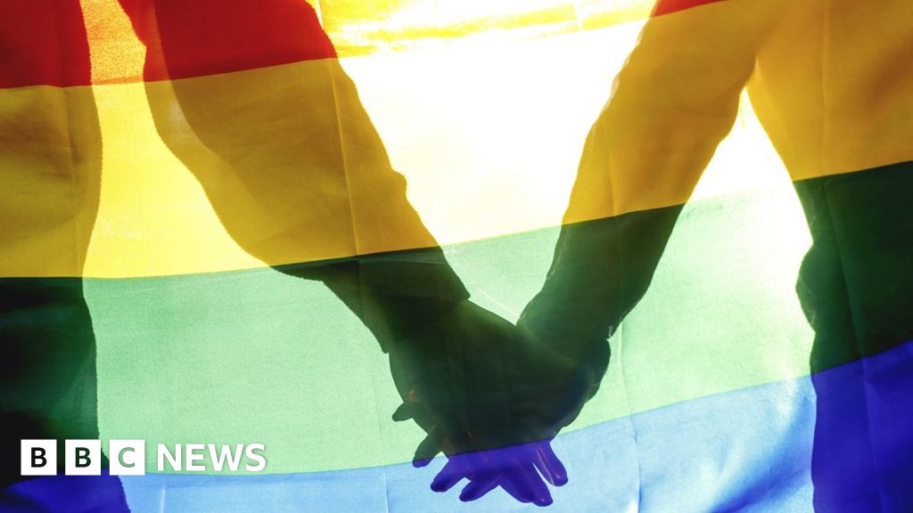 Iraq criminalises same-sex relationships in new law