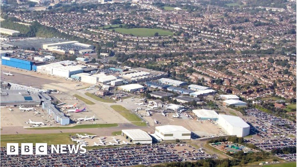 Luton Airport targets 38m passengers with 240,000 flights BBC News
