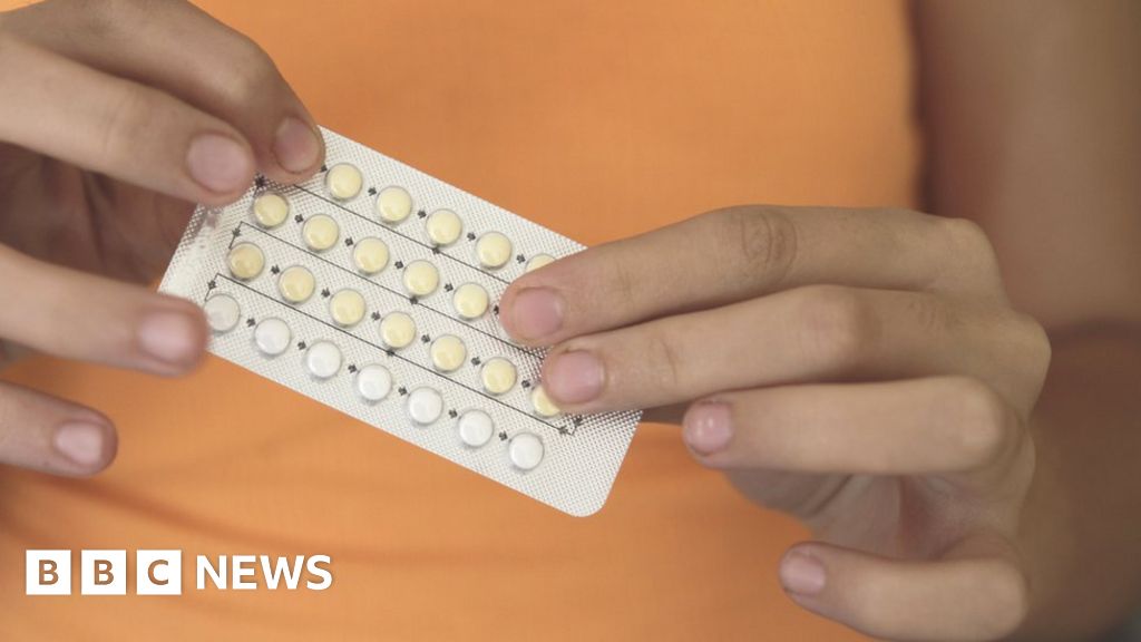 More women to get contraceptive pill from chemists in England