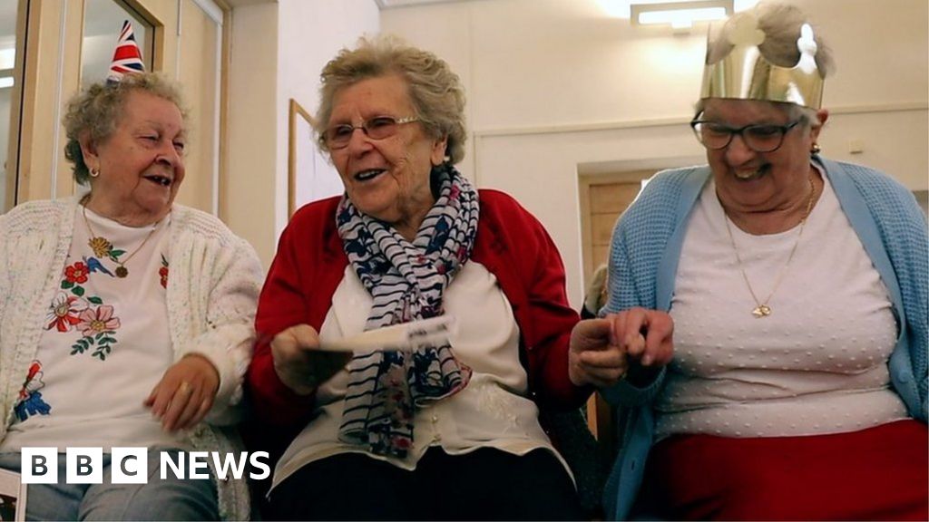 Coronation Party Thrown In Bristol To Combat Loneliness