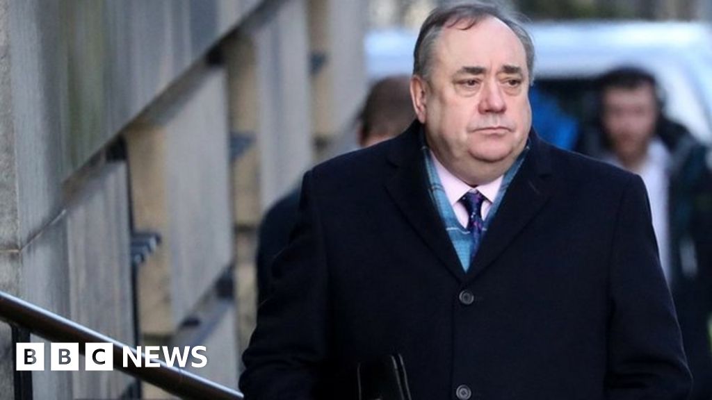 Alex Salmond inquiry hears from top civil servant