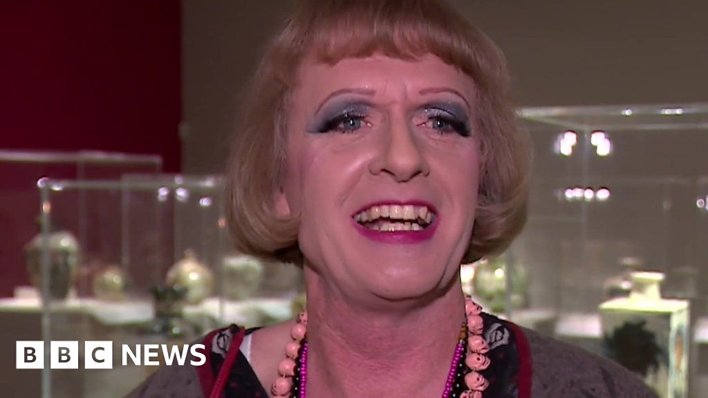 Grayson Perry On His New Exhibition And Being An Outsider Bbc News 0914