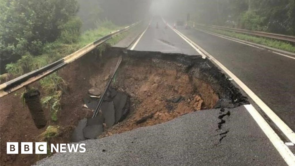 'Technical challenges' face A68 landslide road repair BBC News