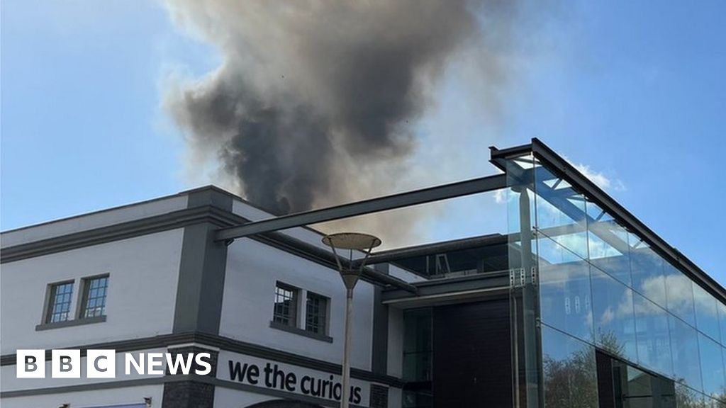 We The Curious in Bristol evacuated due to fire
