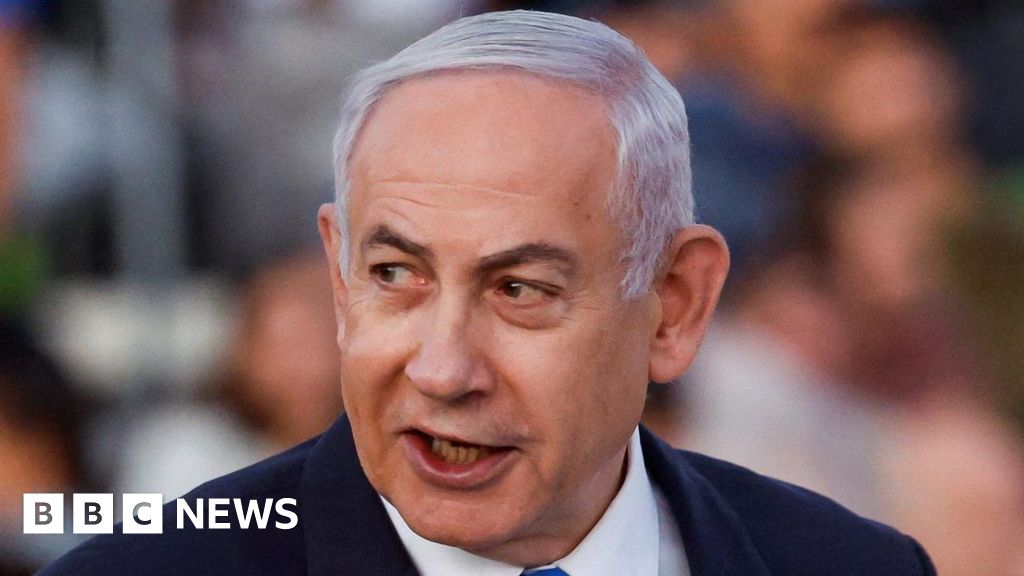 No 10 indicates Netanyahu faces arrest if he enters UK