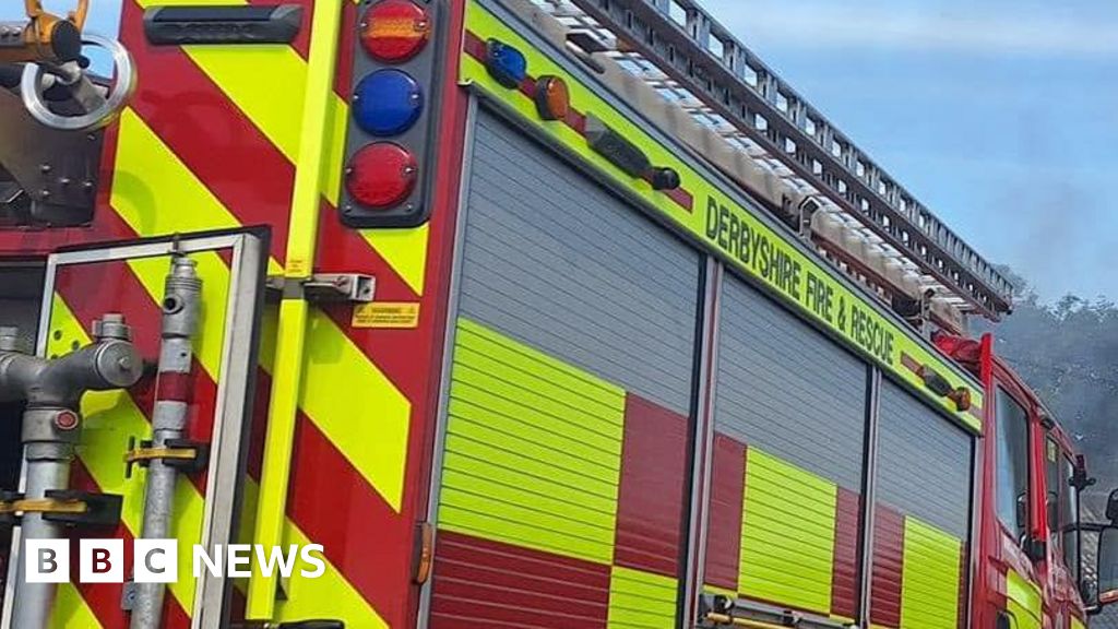 Firefighters battle wildfires, massive blazes across UK
