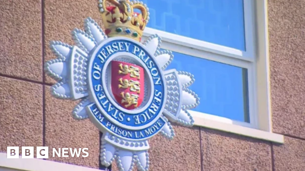 bbc.co.uk - Jersey prison keeps oil boilers due to electricity limits - BBC News