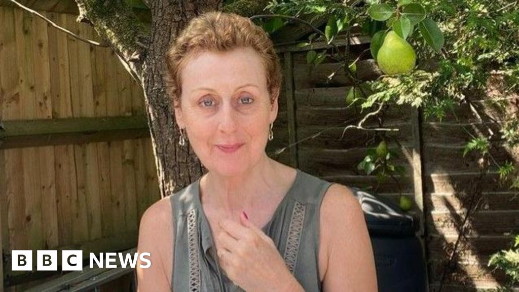 NHS Approves First New Ovarian Cancer Drug in 20 Years, Extending Survival