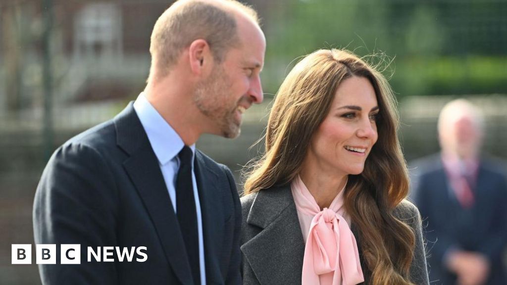 Catherine and William visit Southport families