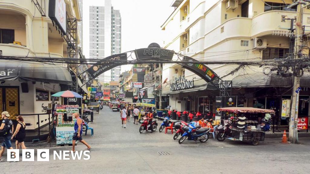 bbc.co.uk - Holly Phillips - Family 'devastated' as Grimsby man found dead in Thailand hotel - BBC News