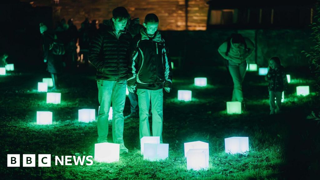 Resident's heartbeats shine in Stoke-on-Trent park display