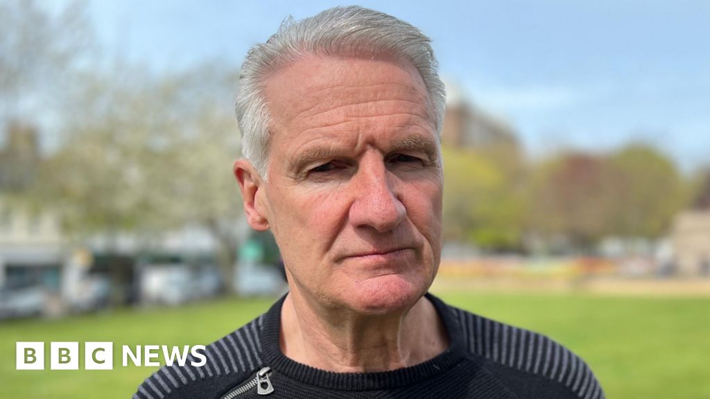 Nurses' views should be heard more - health minister