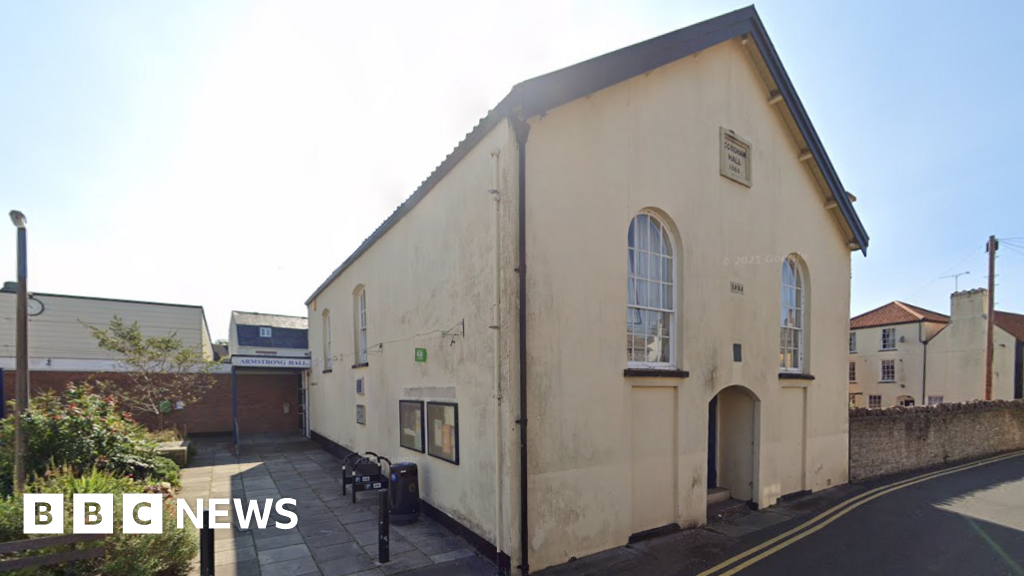 Armstrong Hall in Thornbury set for revamp after £350k donation - BBC News