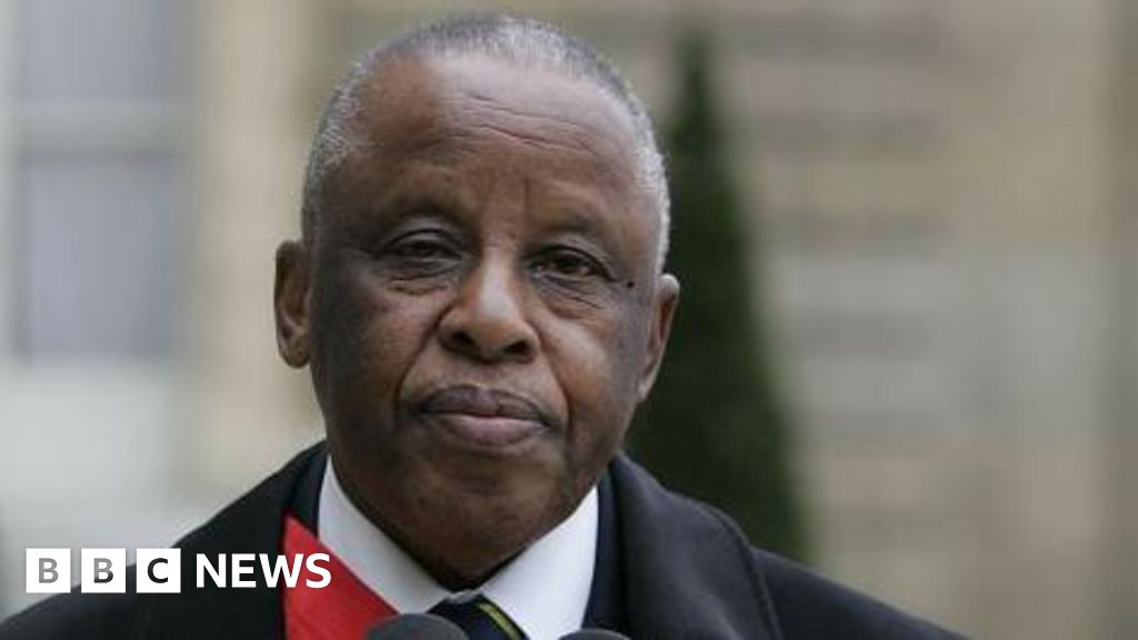 Former Botswana President Festus Mogae dies aged 86