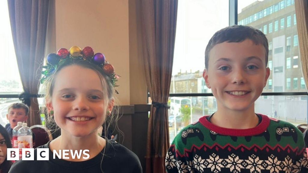 Pupils refuse to let school closure ruin Christmas