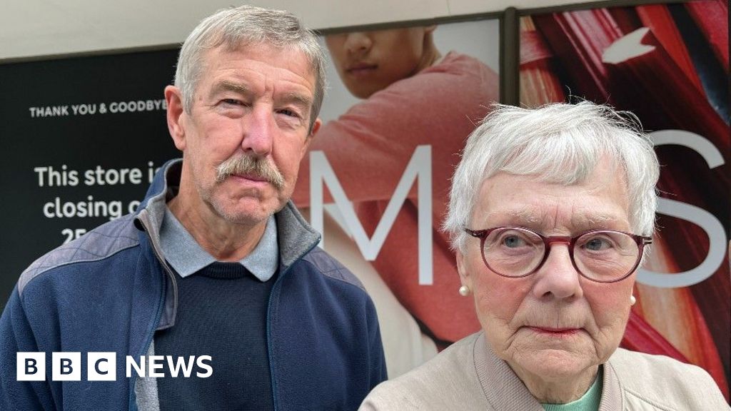 Shoppers in Hexham and Sunderland react to M&S store closures – BBC News