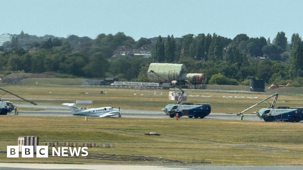 Airport runway reopens after emergency landing