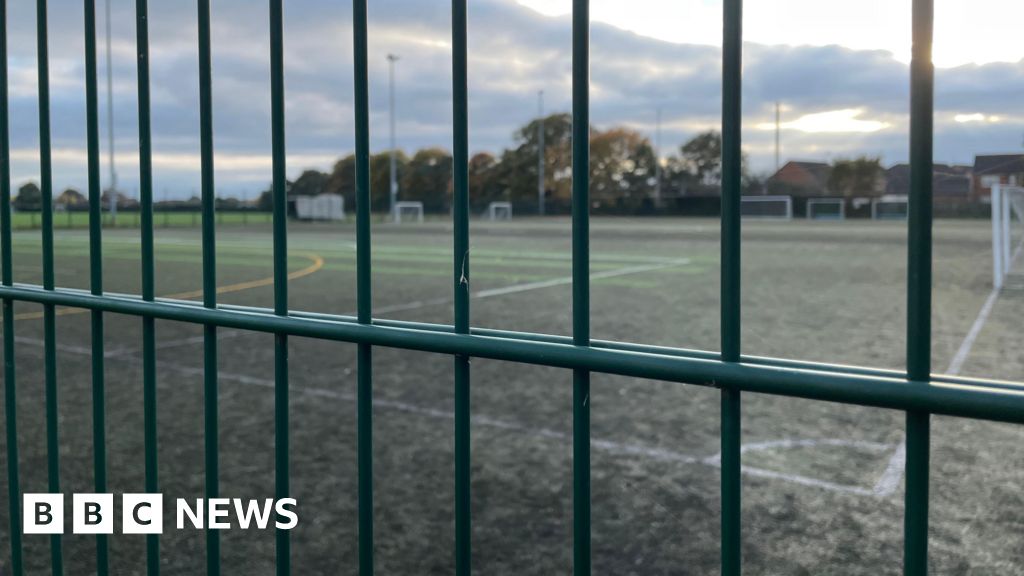 North Hykeham: Children lose access to ‘unsafe’ football pitch