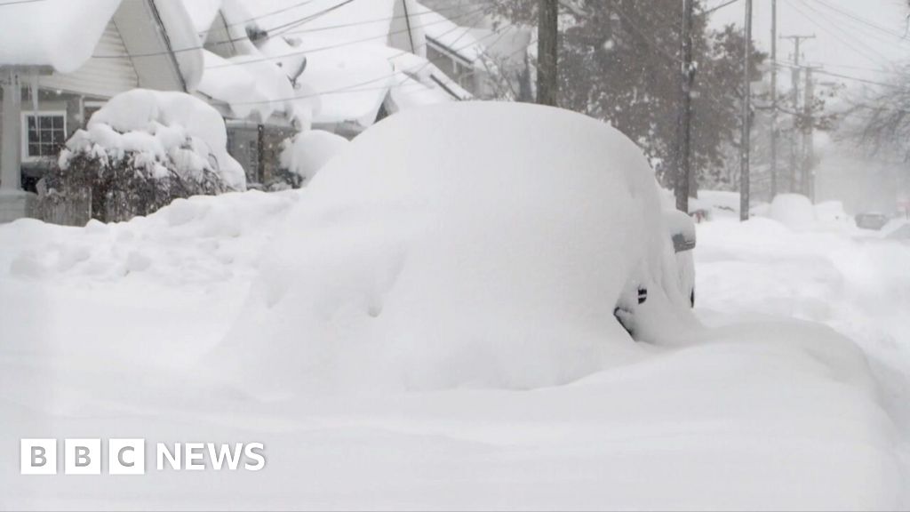 BBC News Coverage of Snow in the USA: Impacts and Responses