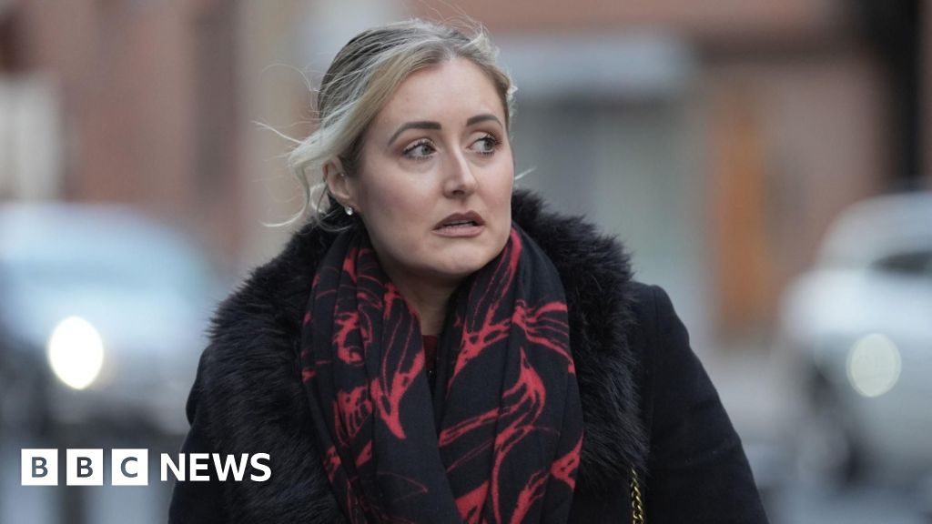 Murdered MP's daughter unhappy with review offer