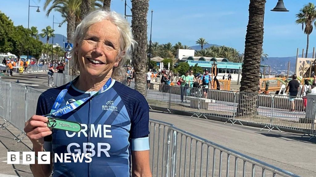 Portishead woman, 70, wins triathlon world championship title