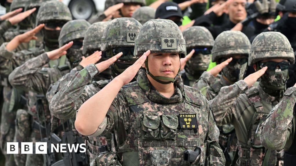 South Korea military shrinks by 20% due to low birthrate