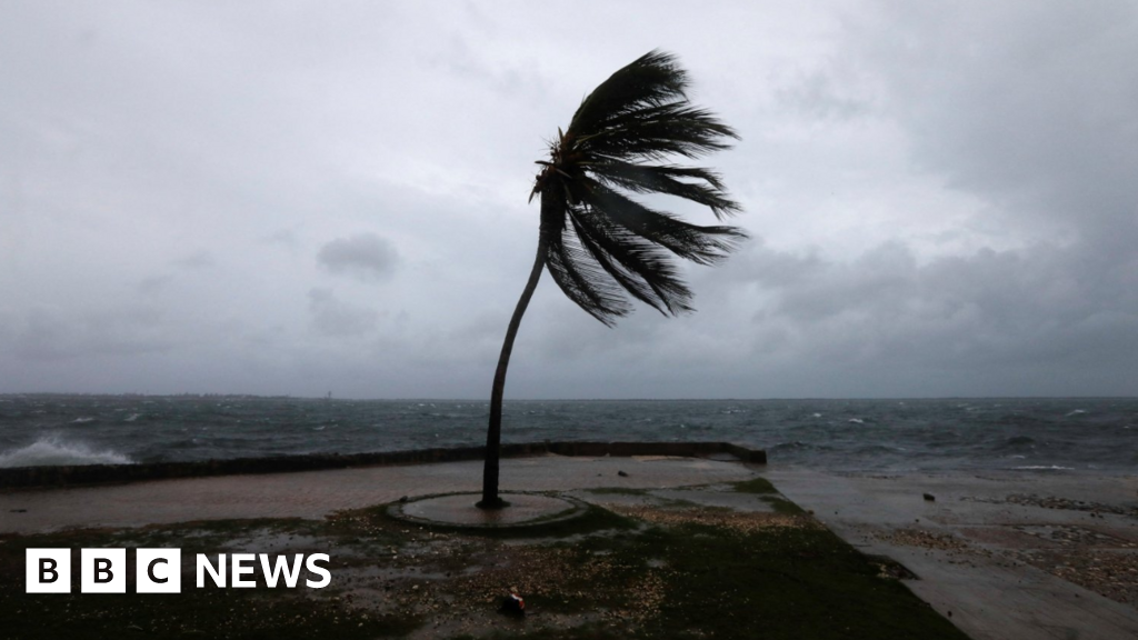 Fears in UK for families in Jamaica as Storm Melissa approaches