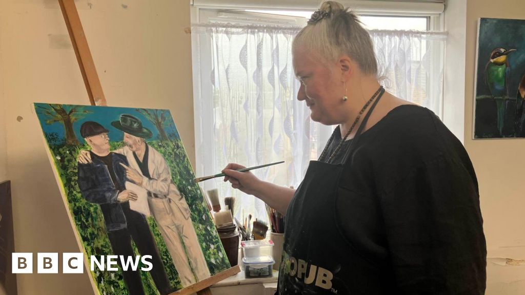 Sophie, a painter from Medway