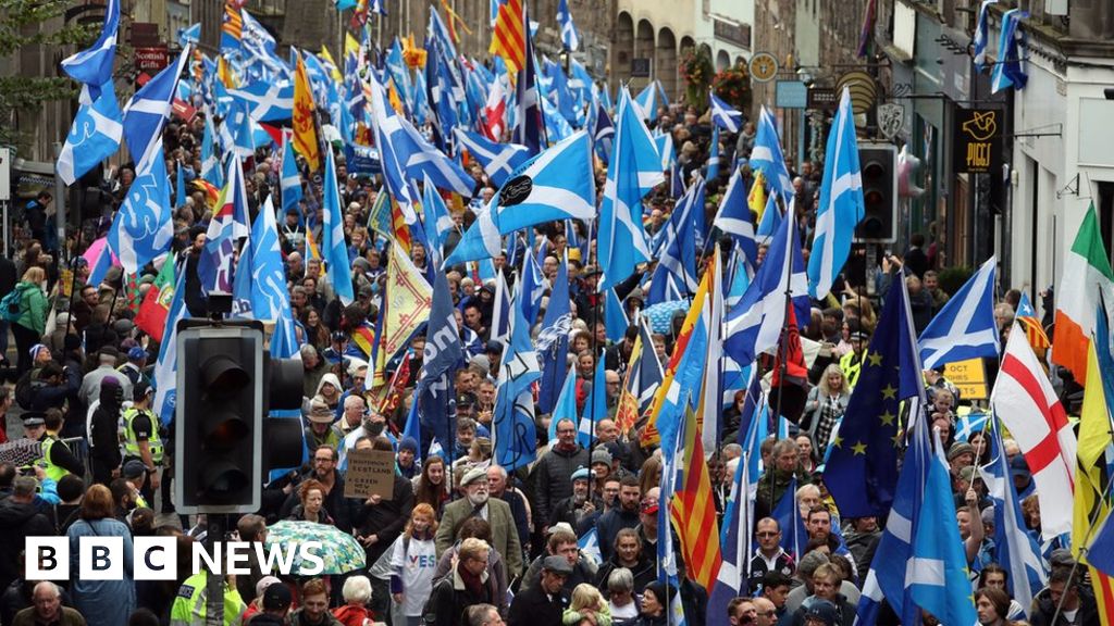 Scottish Independence: Thousands March In Support Of Scottish ...