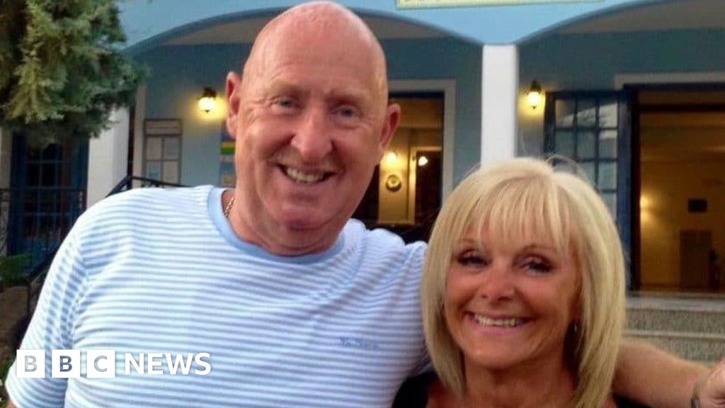 Egypt hotel couple 'died from heart failure'