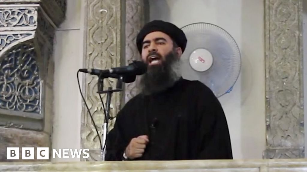 Iraqi air force 'kills 77' in strikes aimed at IS leader Baghdadi
