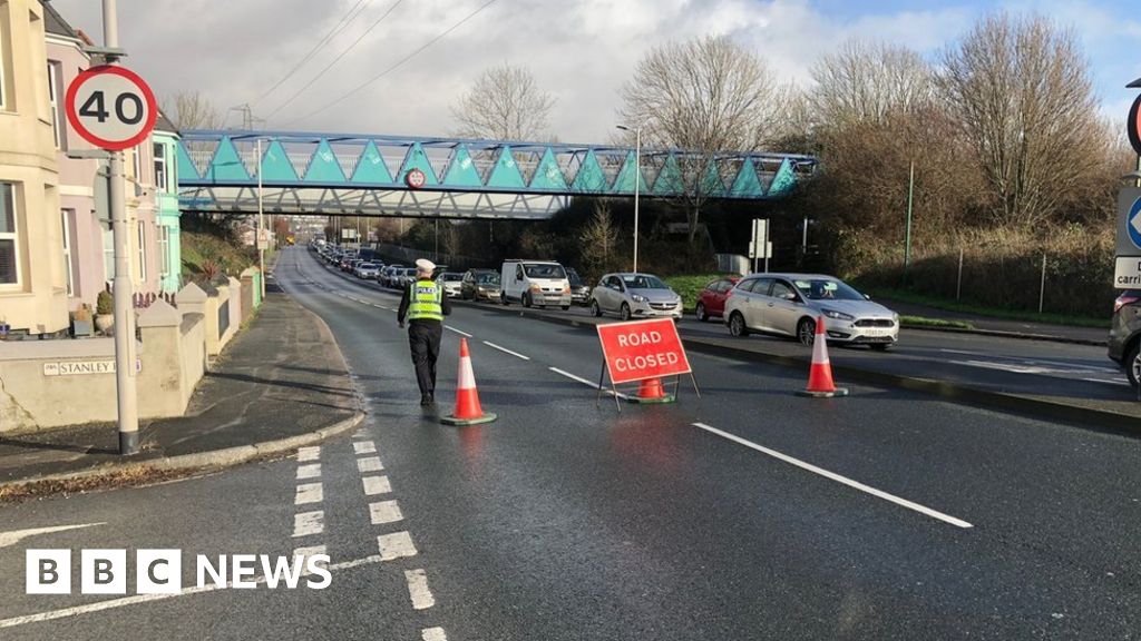 Man in 20s dies after Plymouth crash BBC News