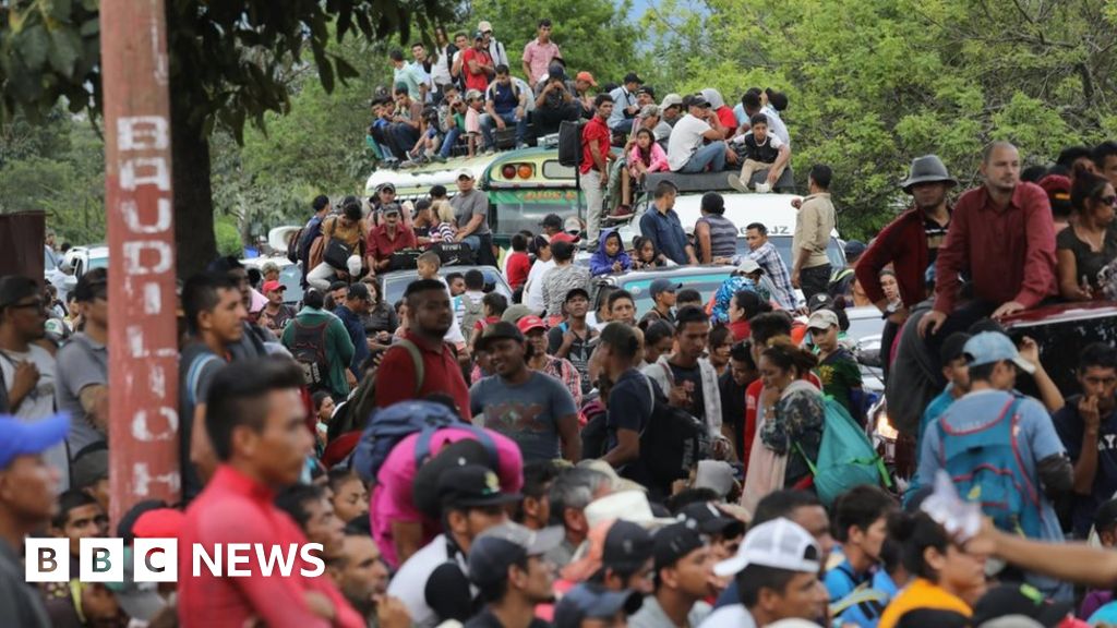 Migrant caravan Mexico sends police to southern border BBC News