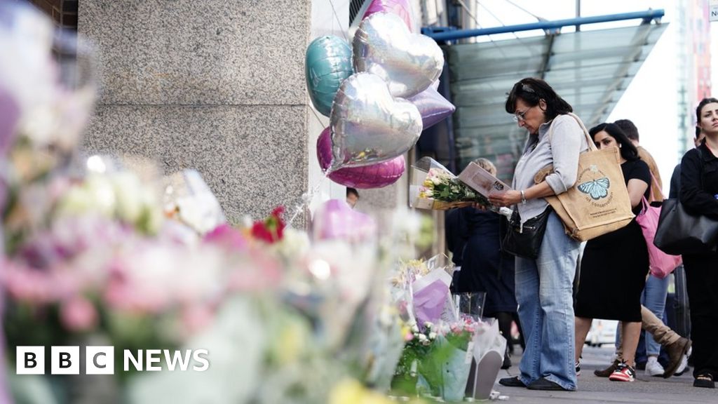 Croydon Community in shock after Elianne Andam death BBC News